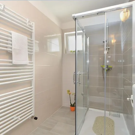 Apartamento Zeljka 1793 Pula