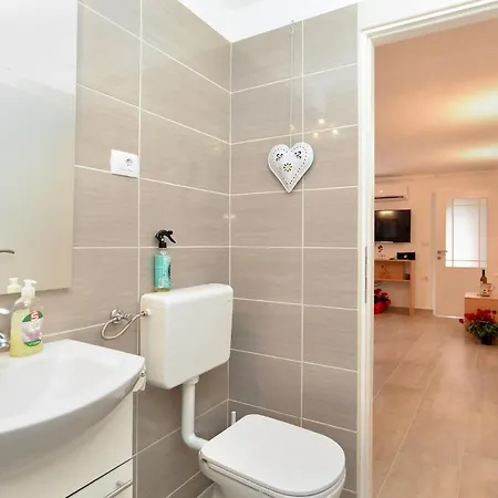 Apartamento Zeljka 1793 *